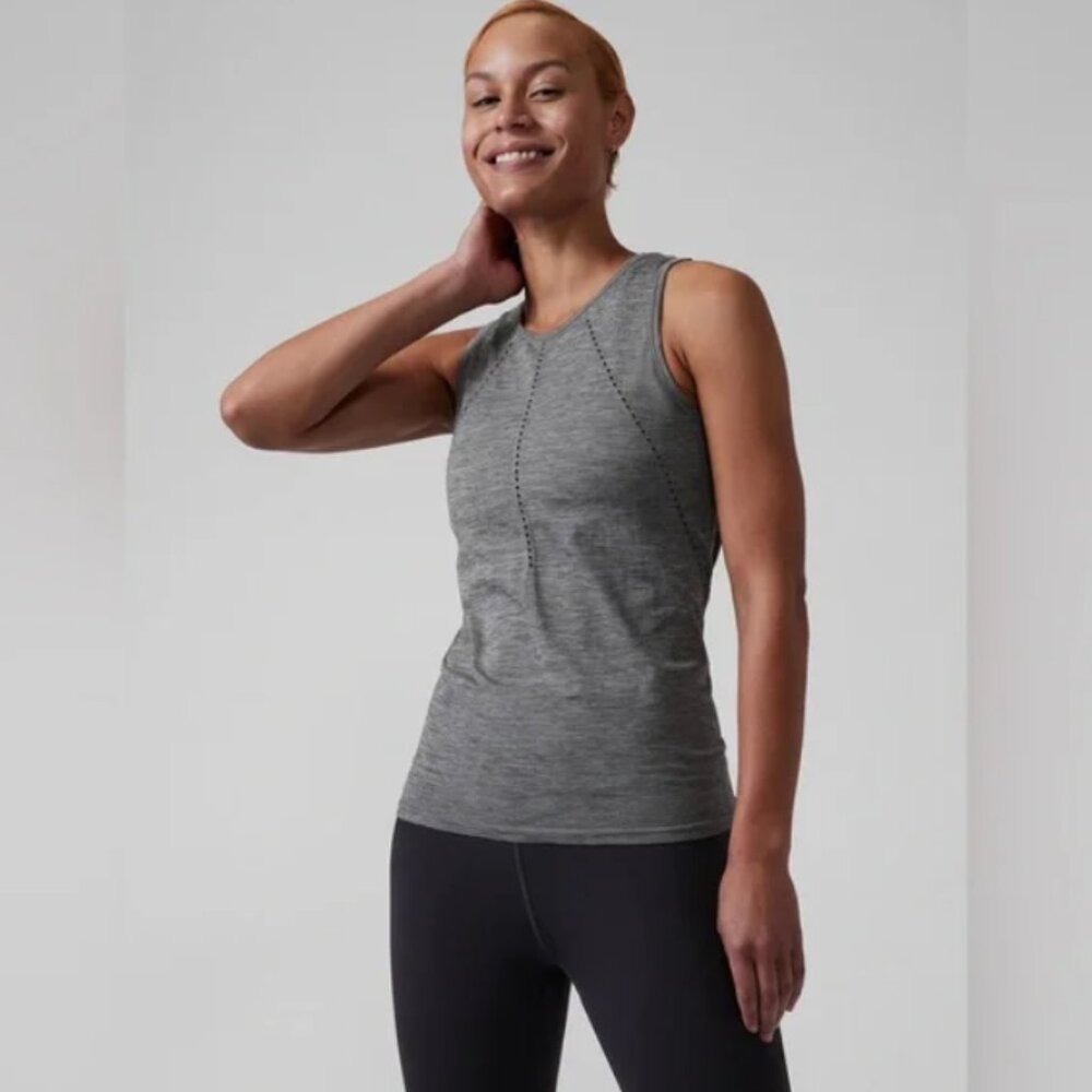 ATHLETA Foothill Gray Seamless Breathable Workout Tank with Optional Tie Back S - Picture 3 of 12